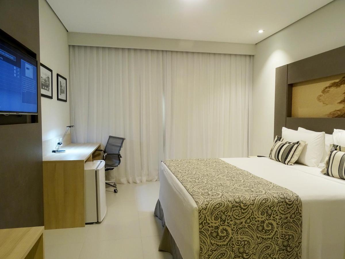 Hotel Tryp By Wyndham Manaus Exterior foto