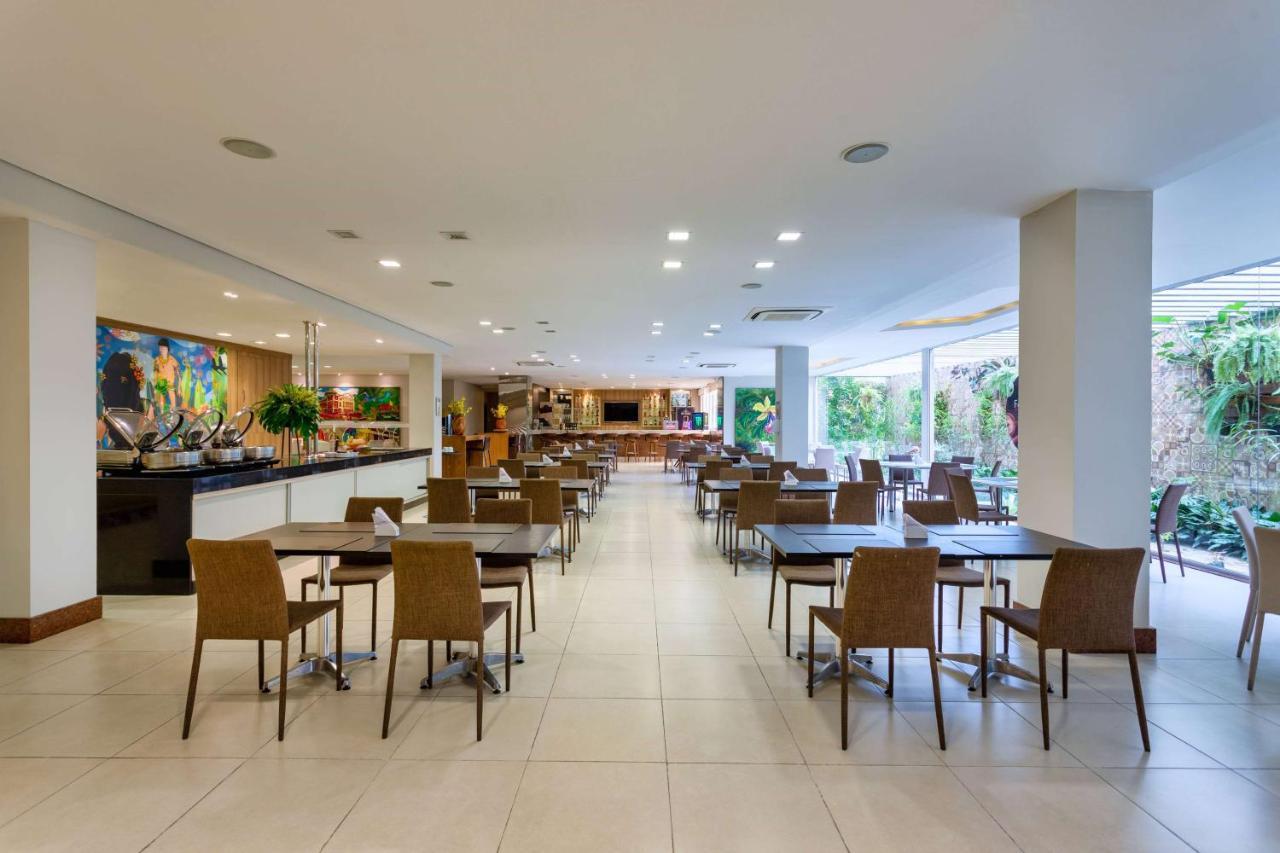 Hotel Tryp By Wyndham Manaus Exterior foto