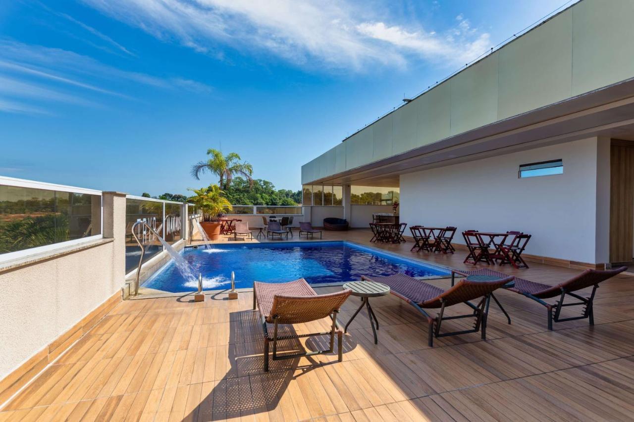 Hotel Tryp By Wyndham Manaus Exterior foto